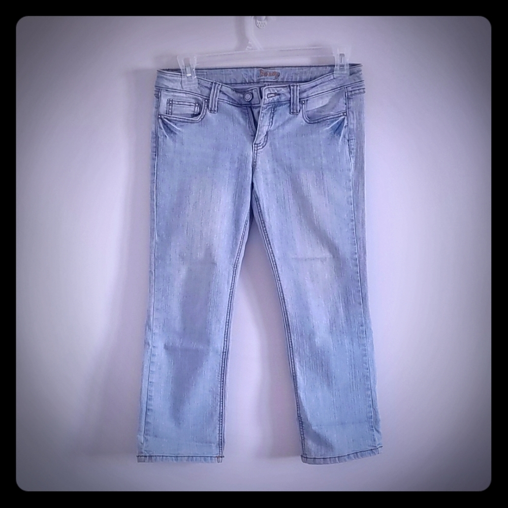 Bongo stretch denim capris